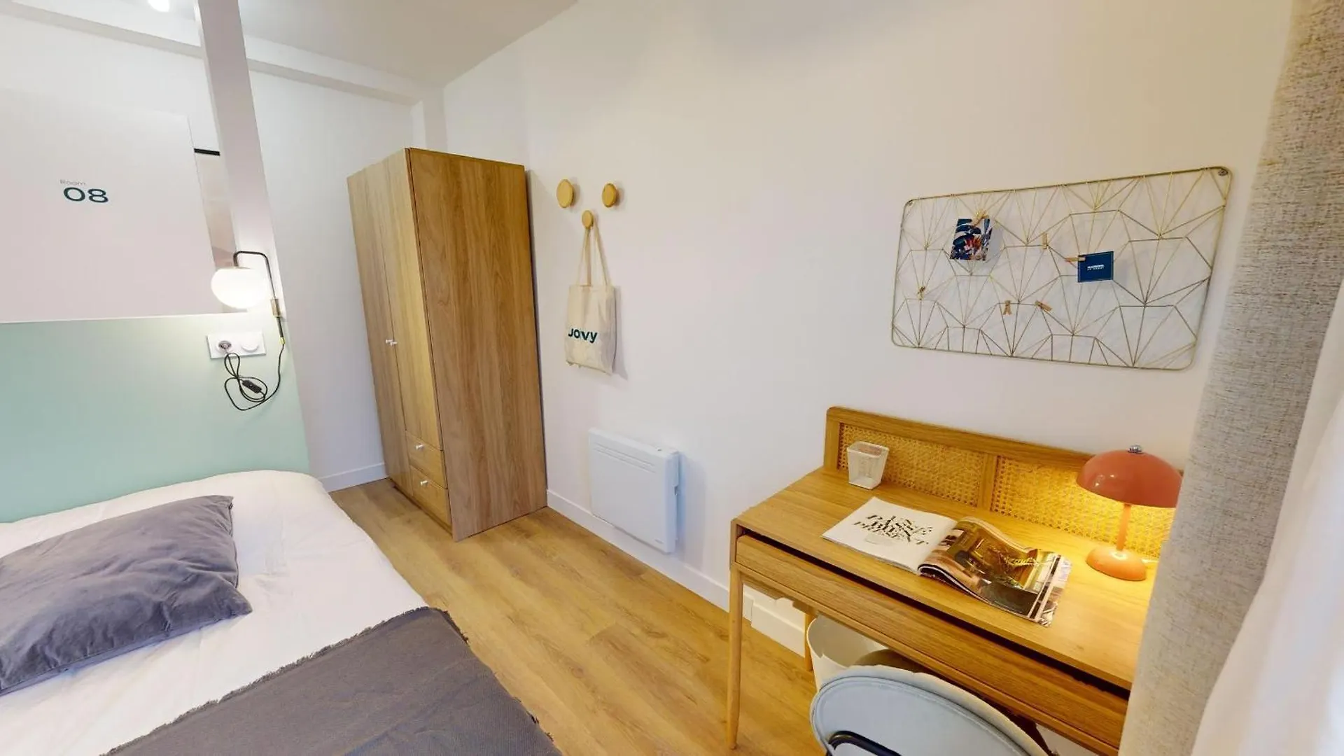 Charming Parisian Room - Canal Saint-Martin 0*,  Franciaország