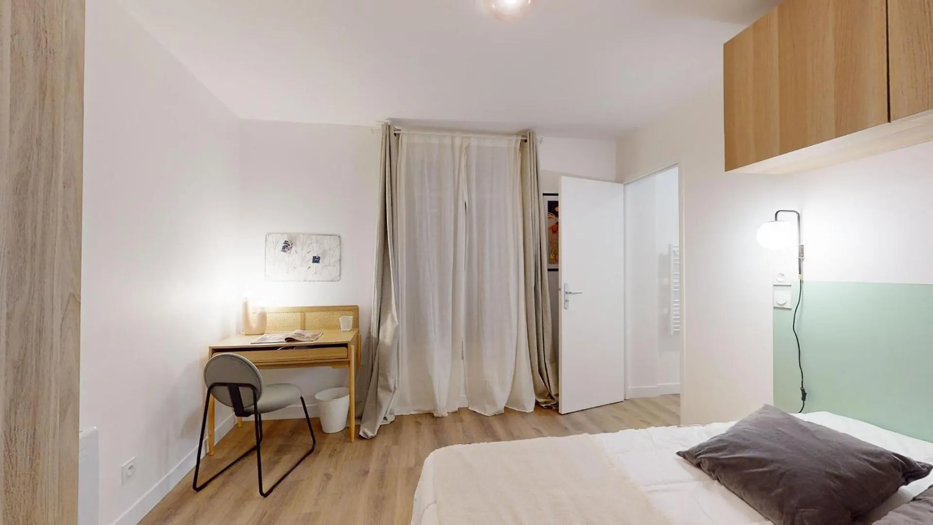 Charming Parisian Room - Canal Saint-Martin 0*,