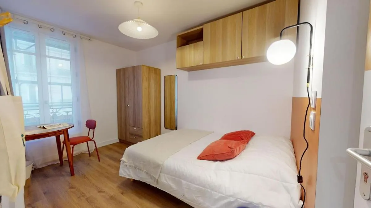 Charming Parisian Room - Canal Saint-Martin Apartman