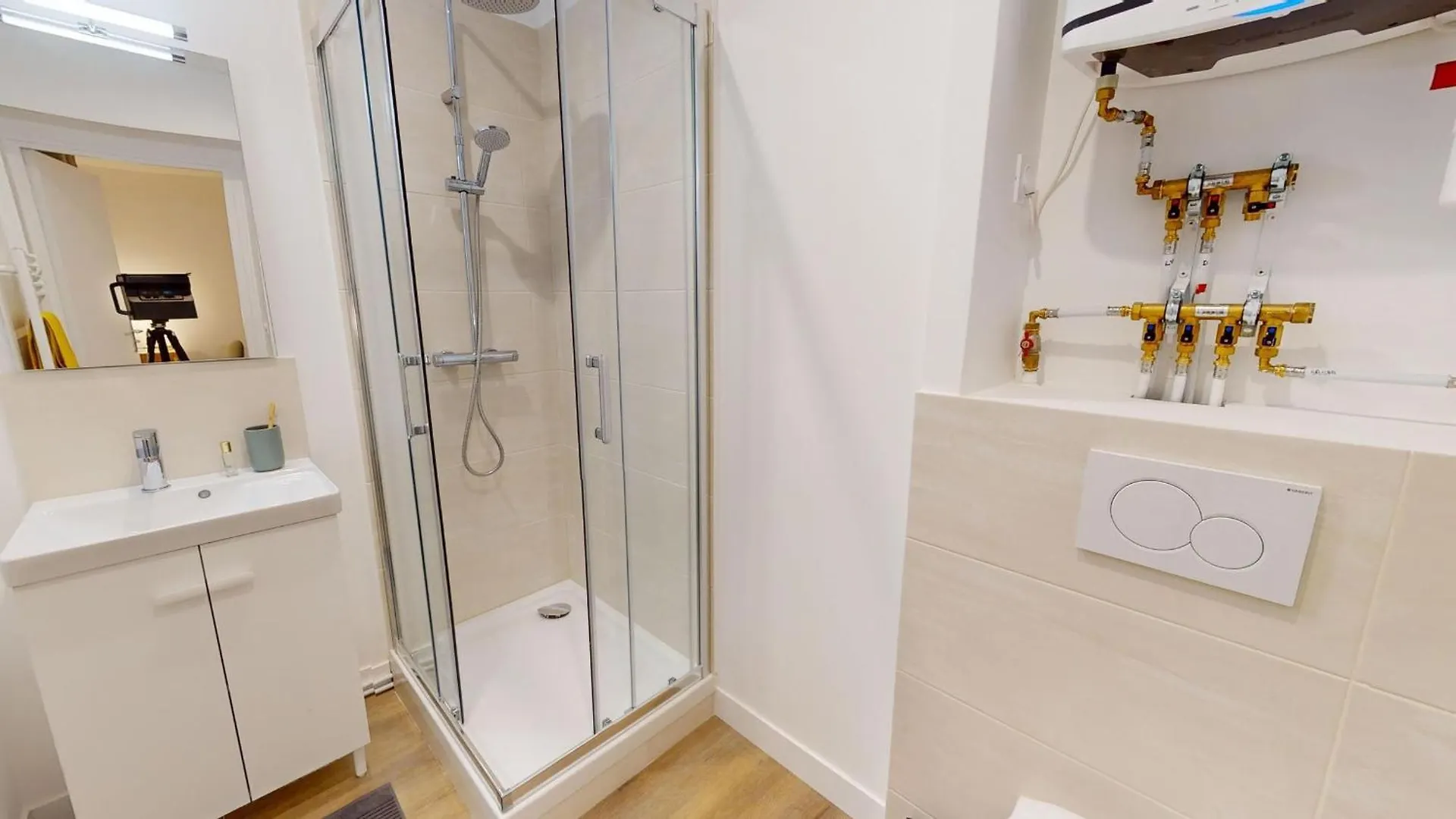 Apartment Charming Parisian Room - Canal Saint-Martin